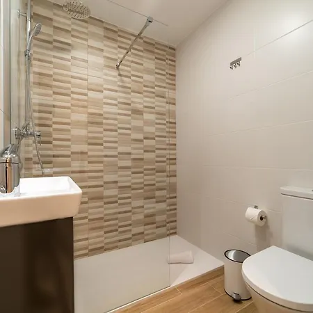 Ultreia Seven By Adelolo 산티아고데콤포스텔라