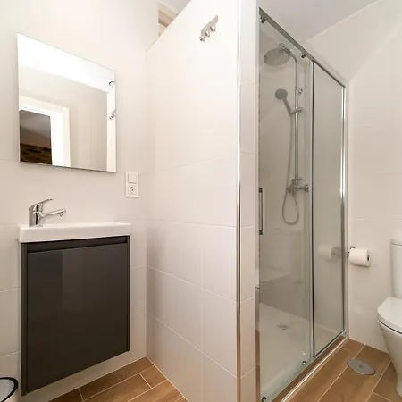 Ultreia Seven By Adelolo Guest house *